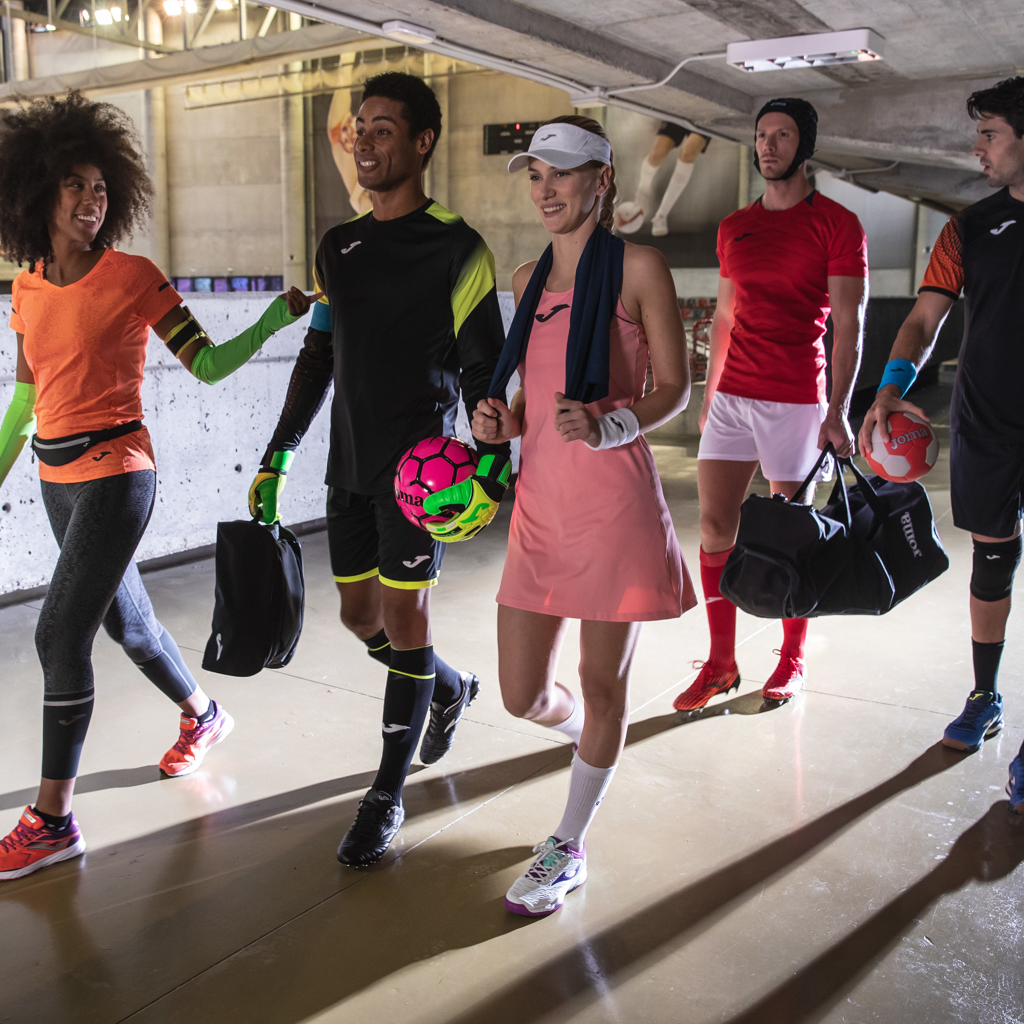 Balones, Palas, Bolsas, Mochilas, calcetines...